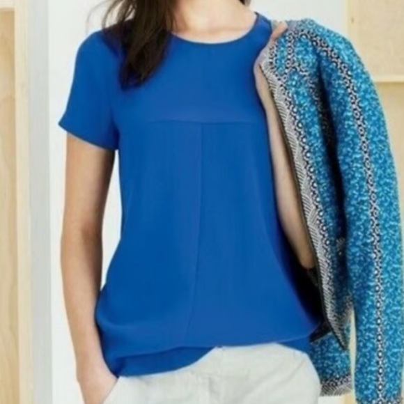 J Crew Tailored Blue Blouse - Like New - Picture 2 of 5